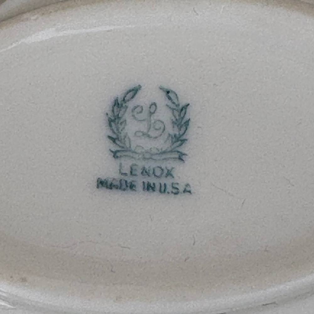 Vintage Lenox Leaf Dish Blue Scroll Handle Porcelain Candy‎ Dish USA - Picture 2 of 6